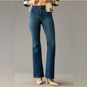 Good American Blue Straight Leg Jeans with High-Rise Waist